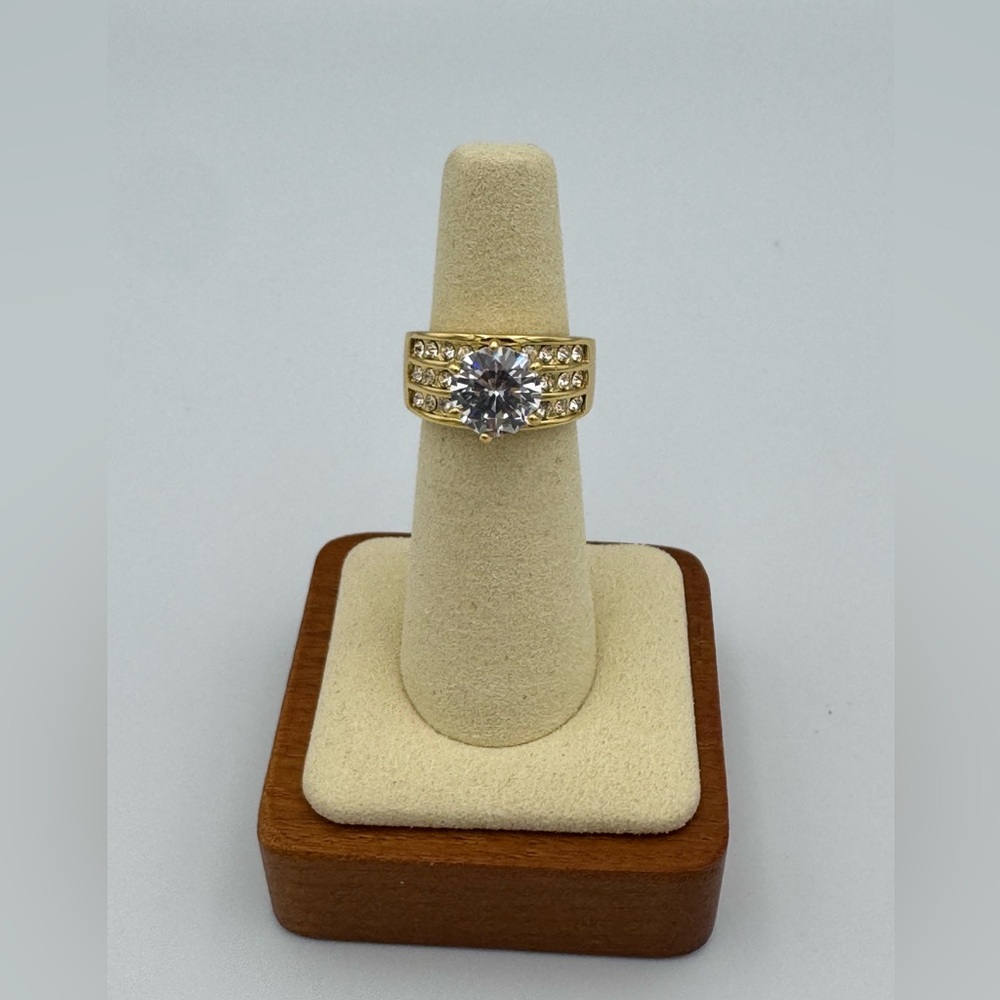 Gold Plated Cubic Zirconia Cocktail Ring White Stone Size 6 Jewelry